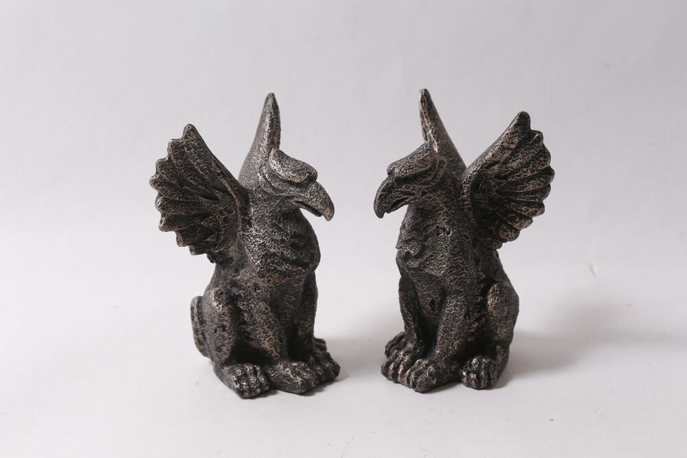 Gothic Griffin Resin Figure Lot 5" Mythical Decor ~ 260812-WH 701